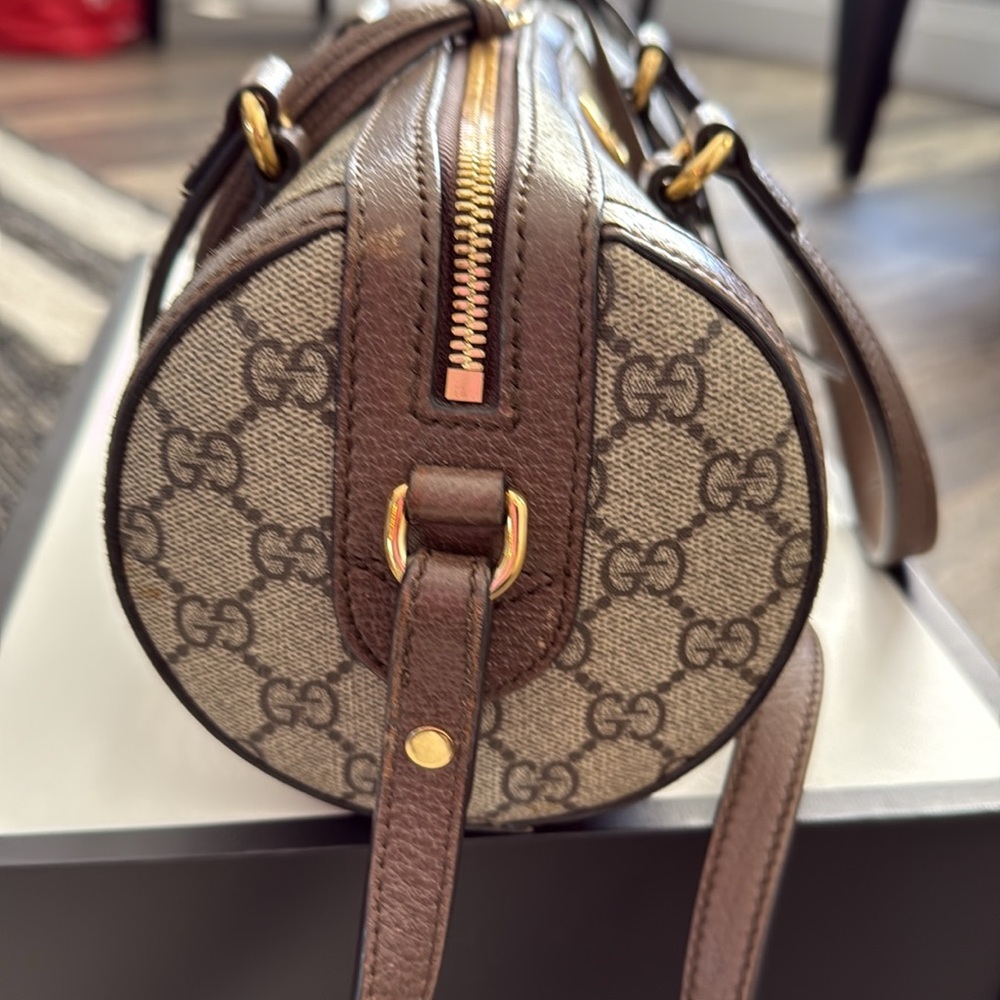 Gucci Brown Monogram Handbag - Picture 5 of 10